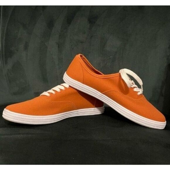 NEW canvas sneakers sz 11 - Picture 4 of 5